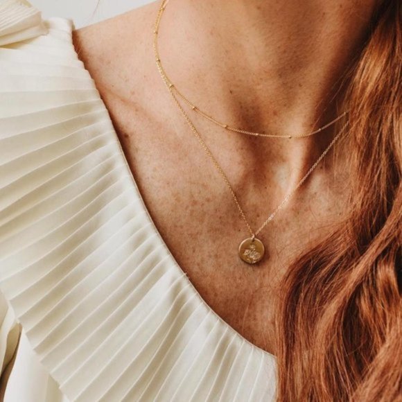 October Marigold Flower Cute Simple Charm Necklace - Picture 10 of 15